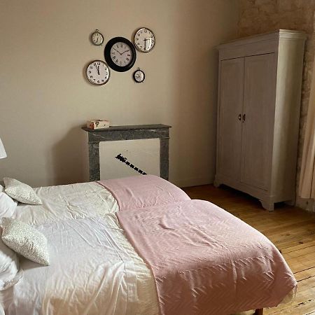 La Gare Bed & Breakfast Gondrin ภายนอก รูปภาพ