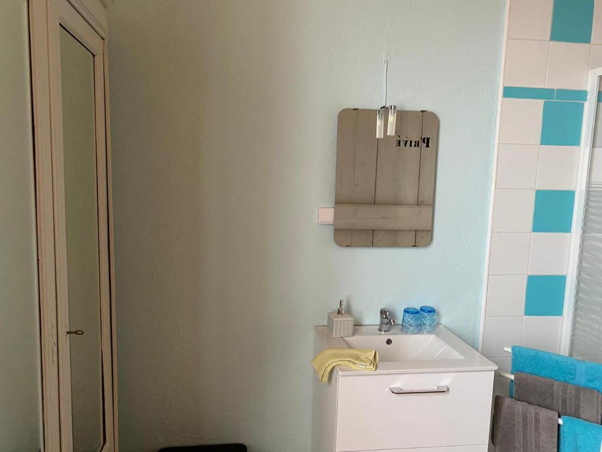 La Gare Bed & Breakfast Gondrin ภายนอก รูปภาพ