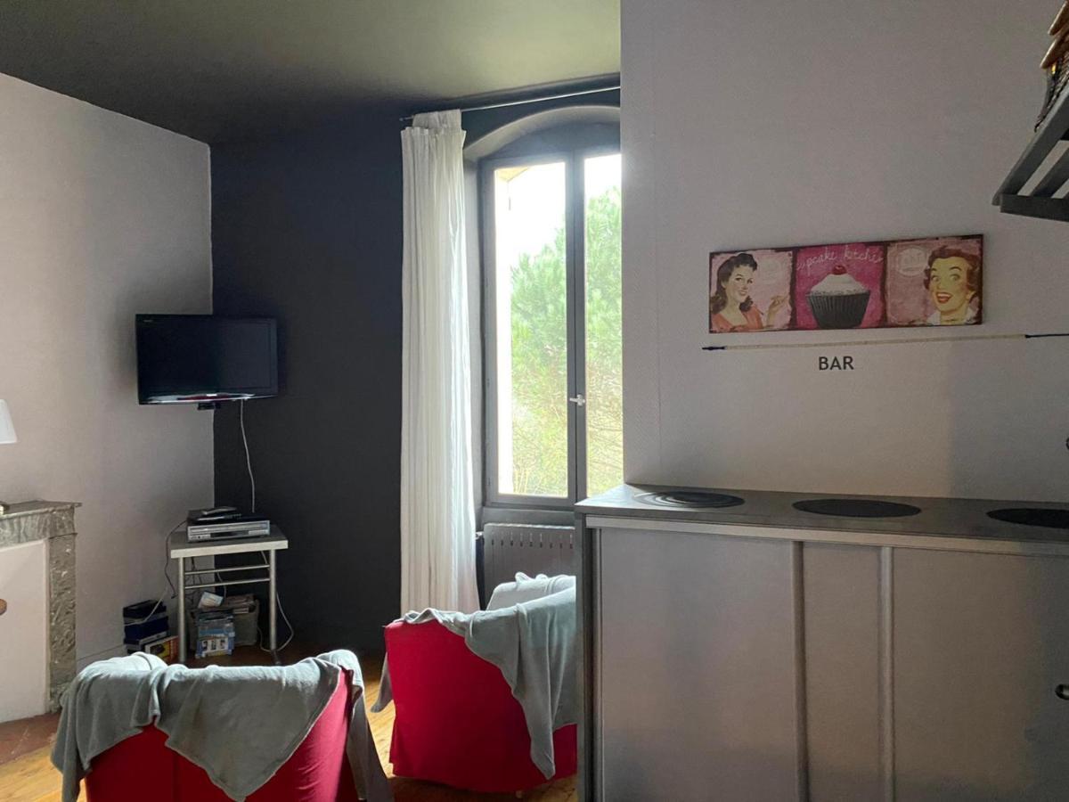 La Gare Bed & Breakfast Gondrin ภายนอก รูปภาพ