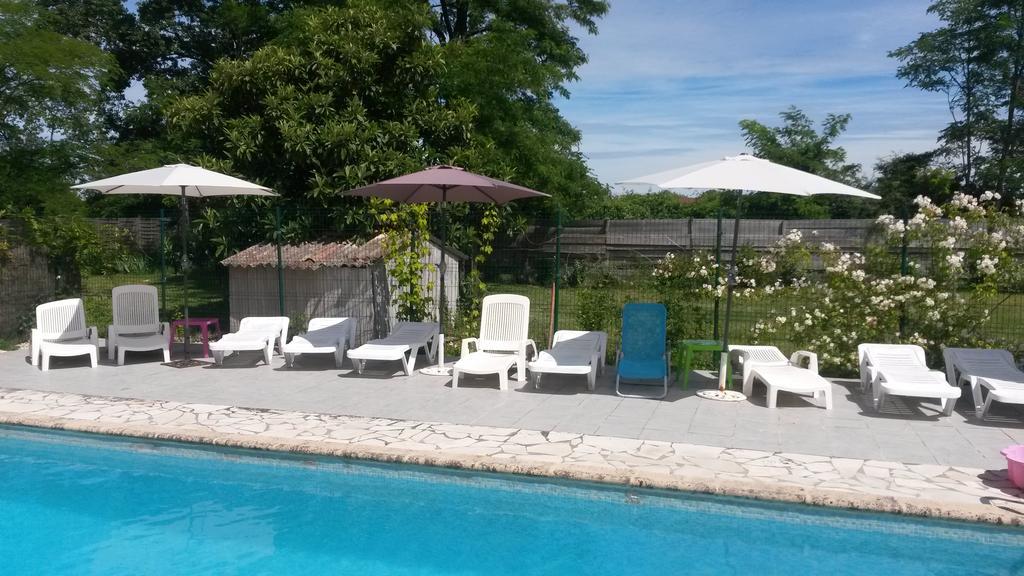 La Gare Bed & Breakfast Gondrin ภายนอก รูปภาพ